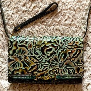 Patricia Nash crossbody or wristlet